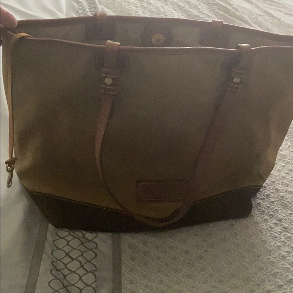Dooney & Bourke purse